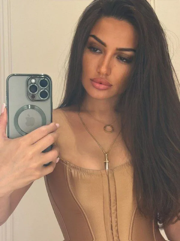 Model Mariyah