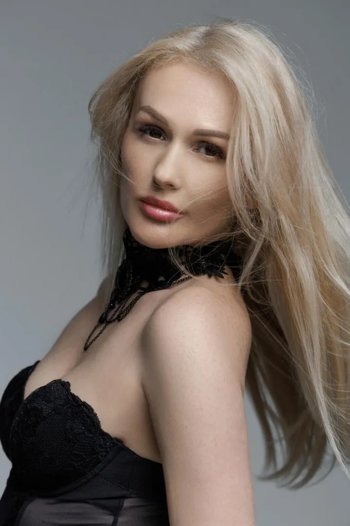Model Rosi