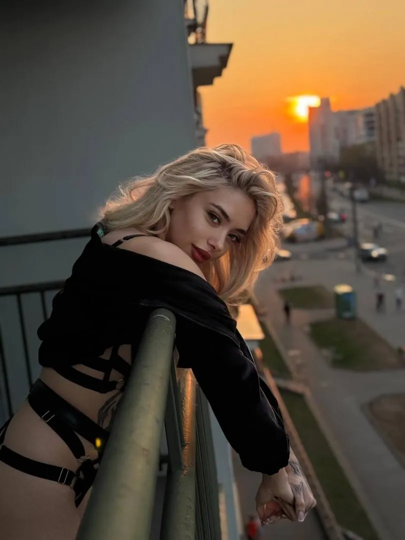Model Christina