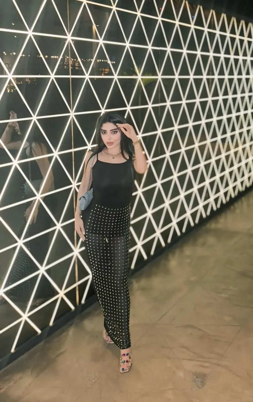 Model Tahiya