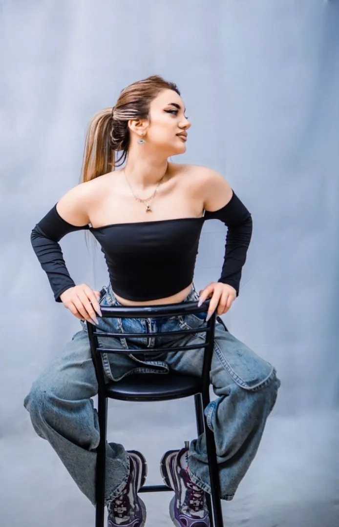 Model Jeyla